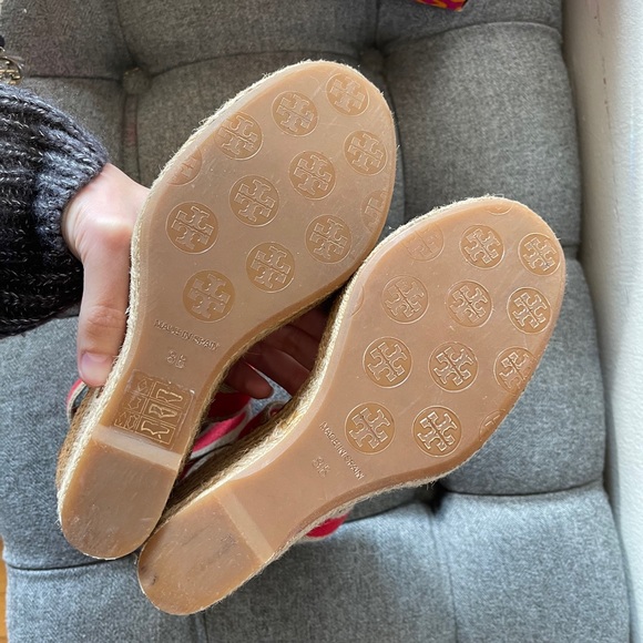 Tory Burch Straw Wedge High Heel Sandals - Picture 6 of 7